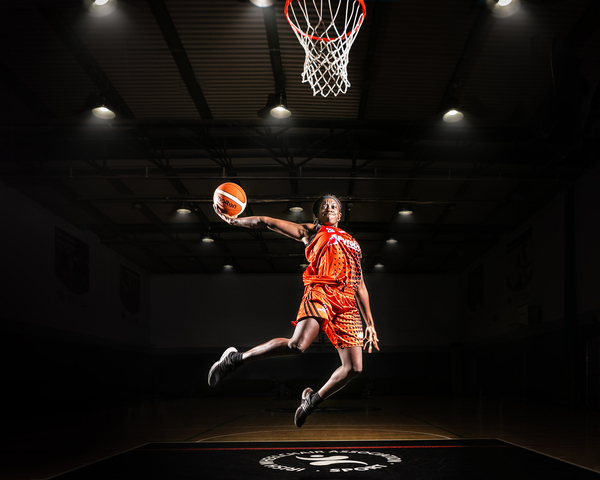 而在比赛接 而在比赛接